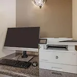 Sonesta Simply Suites Miami Airport Doral 